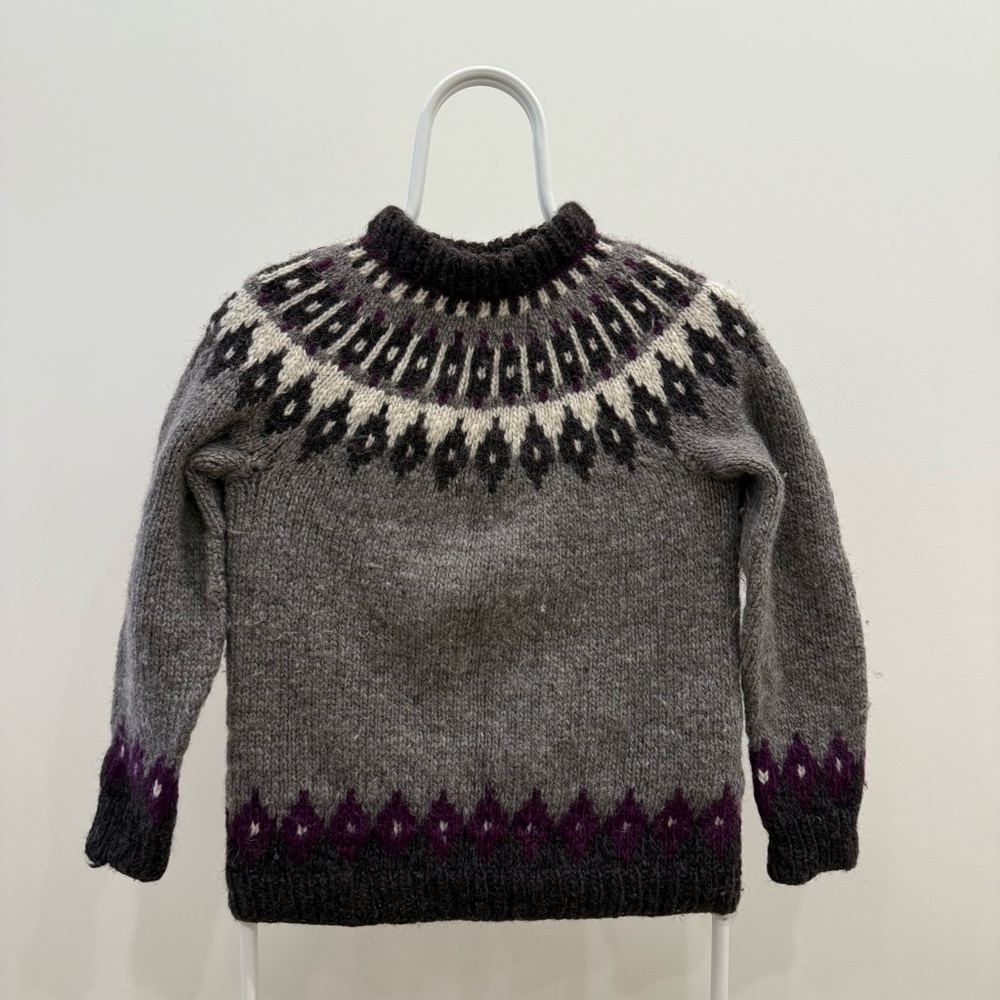 Circular Knit Wool Sweater with Purple and White Pattern Small Women’s Fair Isle